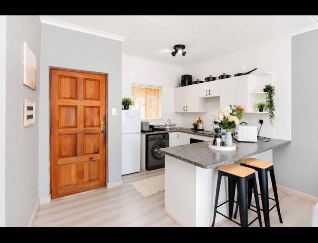 2 BEDROOM APARTMENT FOR SALE IN NORTHGATE